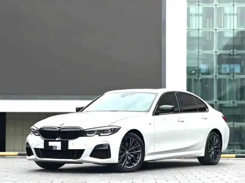 BMW 3 Series, 2022