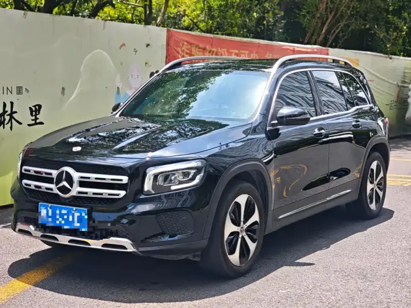 Mercedes-Benz GLB, 2023