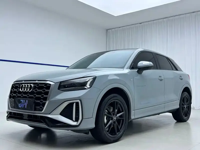 Audi Q2L, 2023