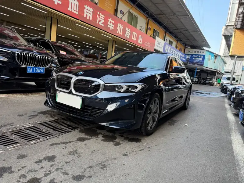 BMW i3, 2023