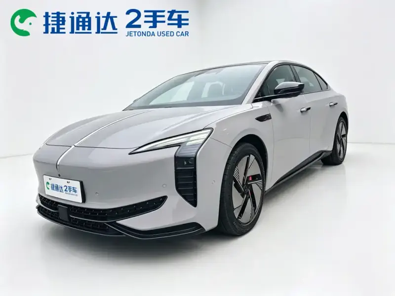 Hongqi EH7, 2025
