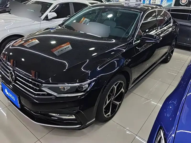Volkswagen Magotan, 2025