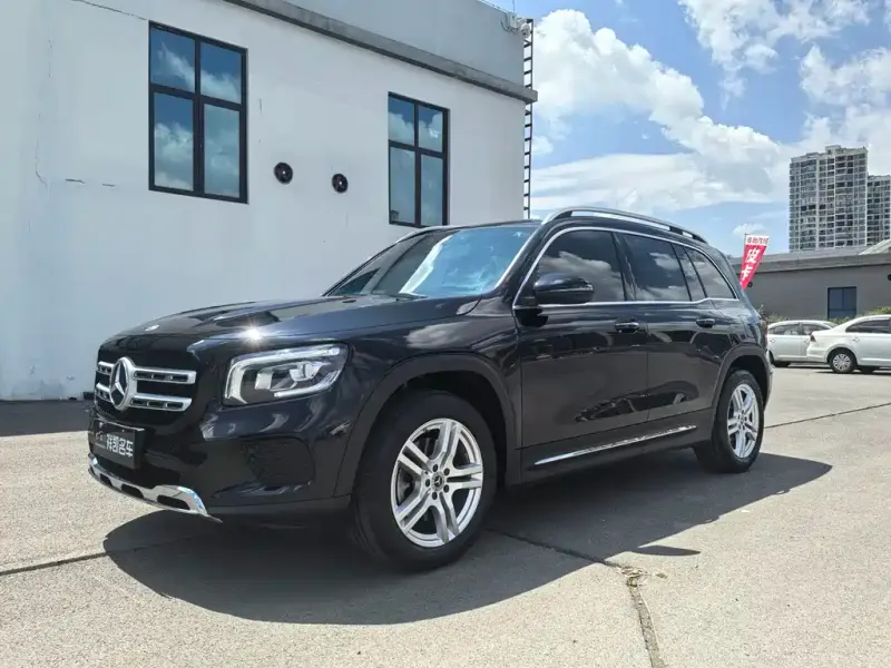 Mercedes-Benz GLB, 2023
