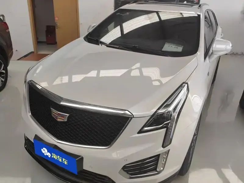 Cadillac XT5, 2022