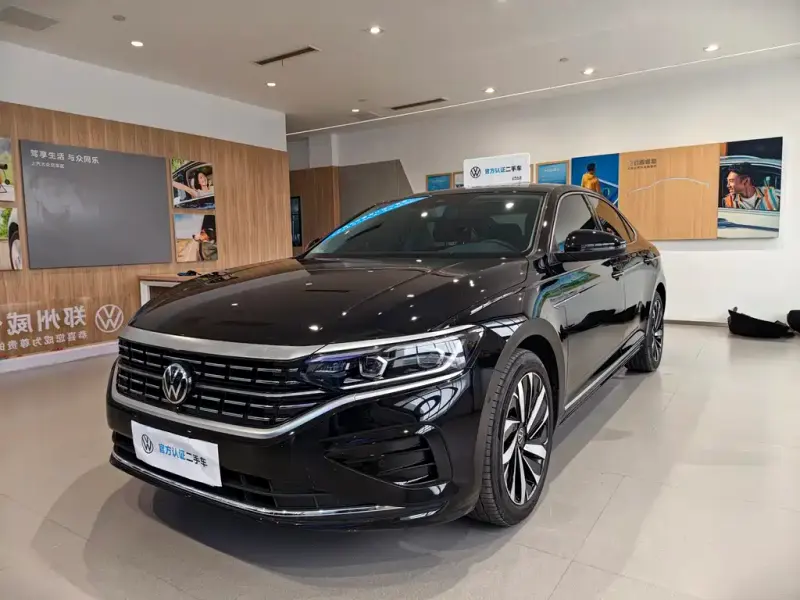 Volkswagen Passat, 2025