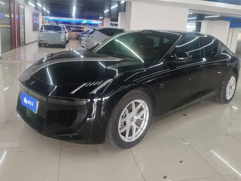 Lynk & Co 10, 2025