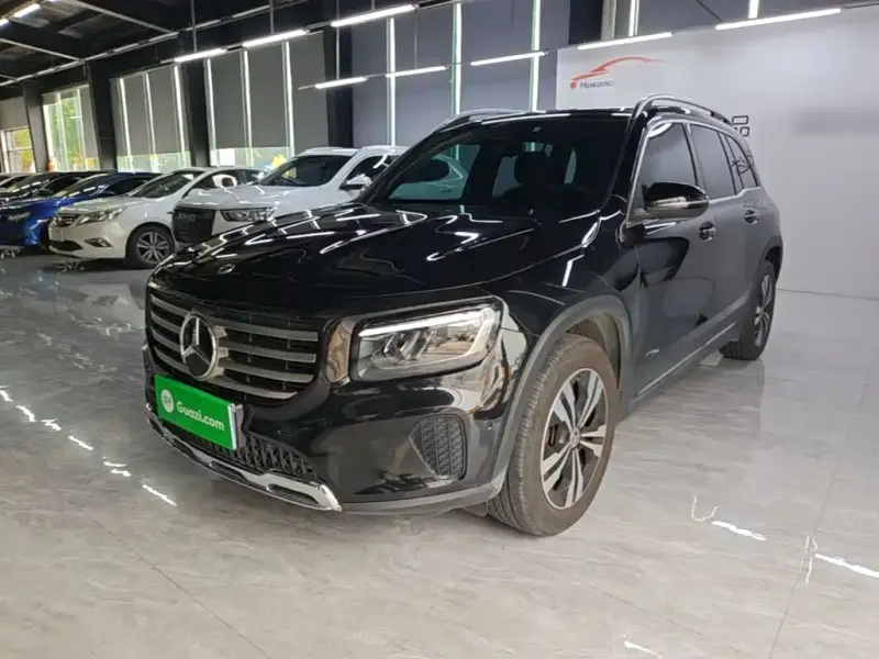 Mercedes-Benz GLB, 2024