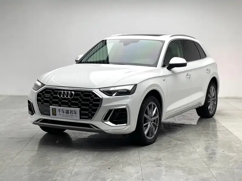 Audi Q5L, 2021