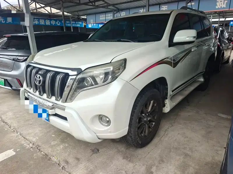Toyota Prado (Import), 2017