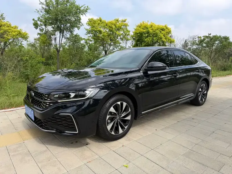 Volkswagen Passat, 2022