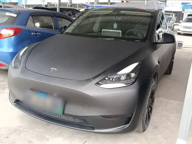 Tesla Model Y, 2023