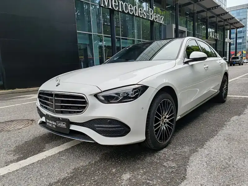 Mercedes-Benz C-Class, 2022