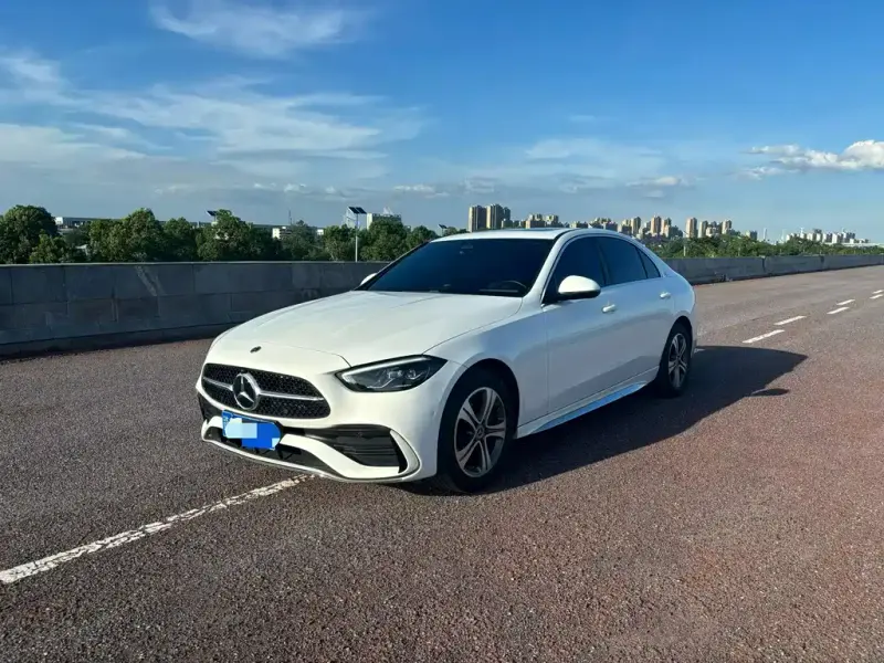 Mercedes-Benz C-Class, 2022