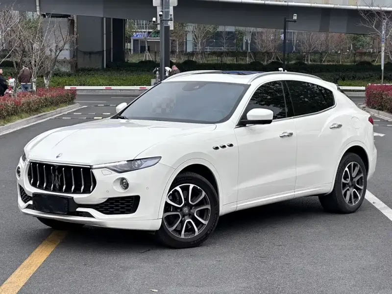 Maserati Levante, 2017