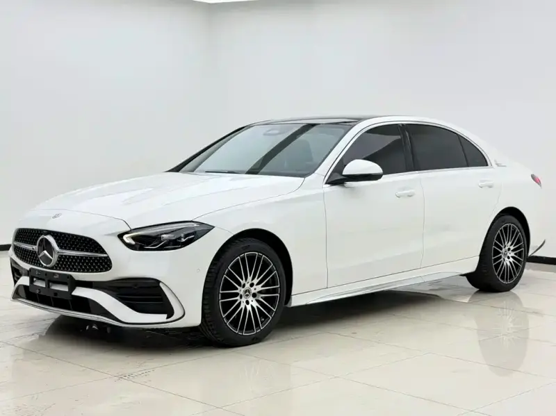 Mercedes-Benz C-Class, 2022