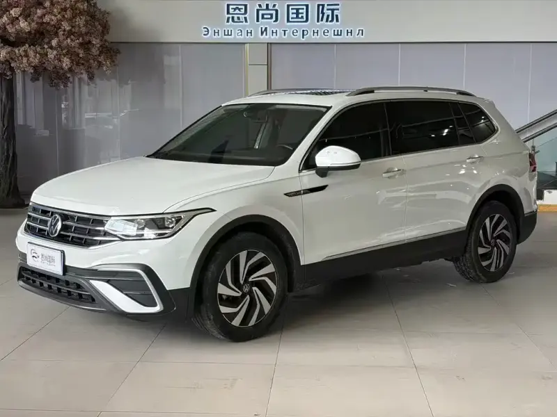 Volkswagen Tiguan L, 2022