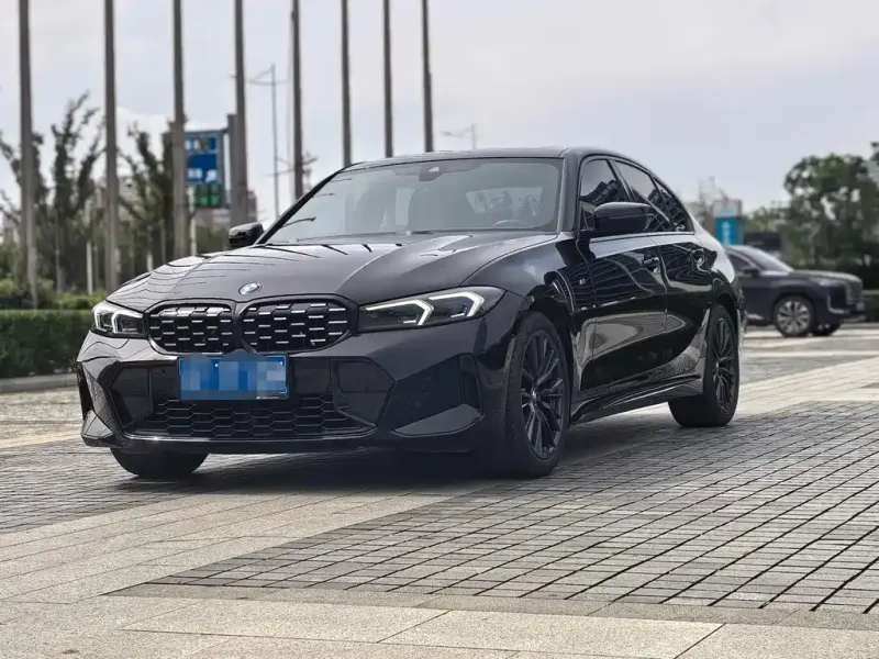 BMW 3 Series, 2023