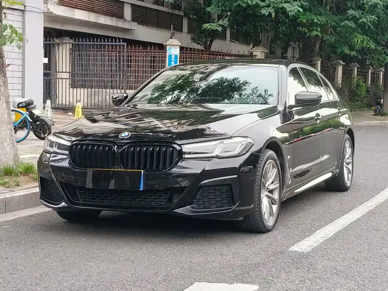 BMW 5 Series, 2023