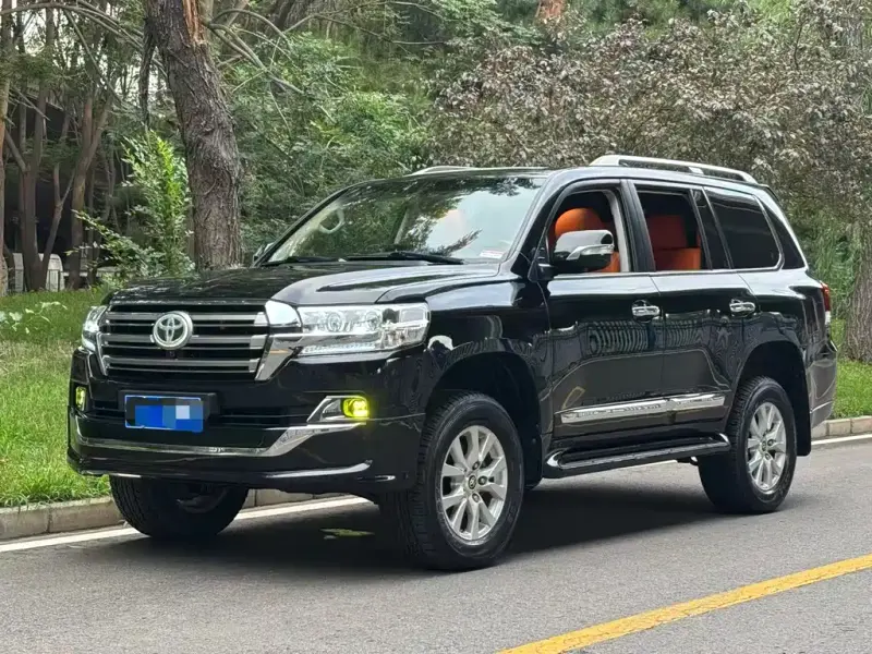 Toyota Land Cruiser, 2016