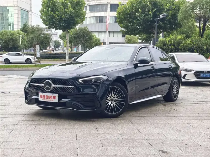 Mercedes-Benz C-Class, 2024