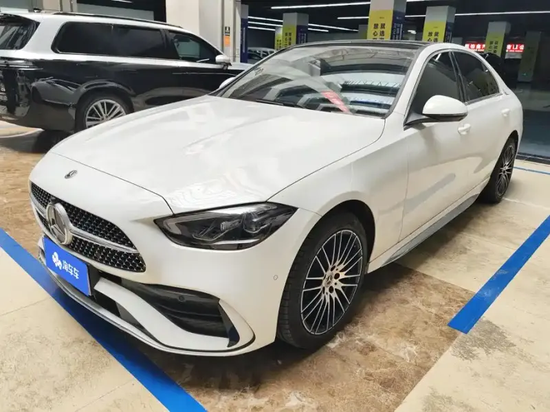 Mercedes-Benz C-Class, 2024