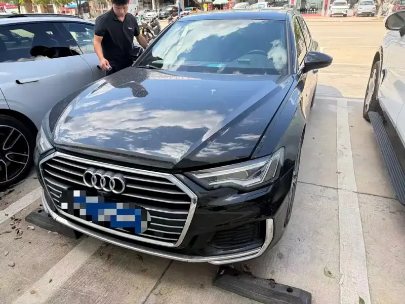 Audi A6L, 2022