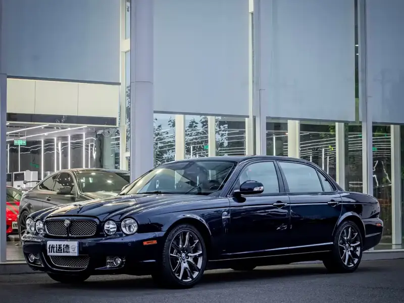 Jaguar XJ, 2009