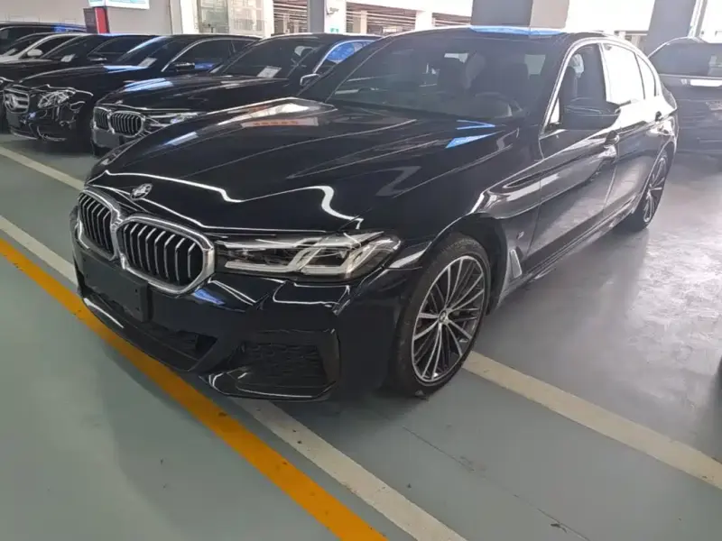 BMW 5 Series, 2022