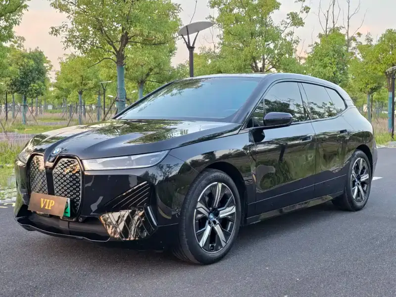 BMW iX, 2023