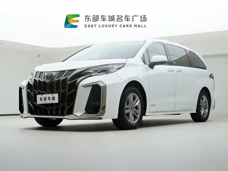 Toyota Sienna, 2023