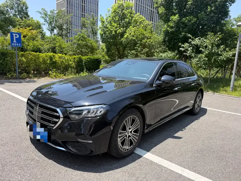 Mercedes-Benz E-Class, 2025