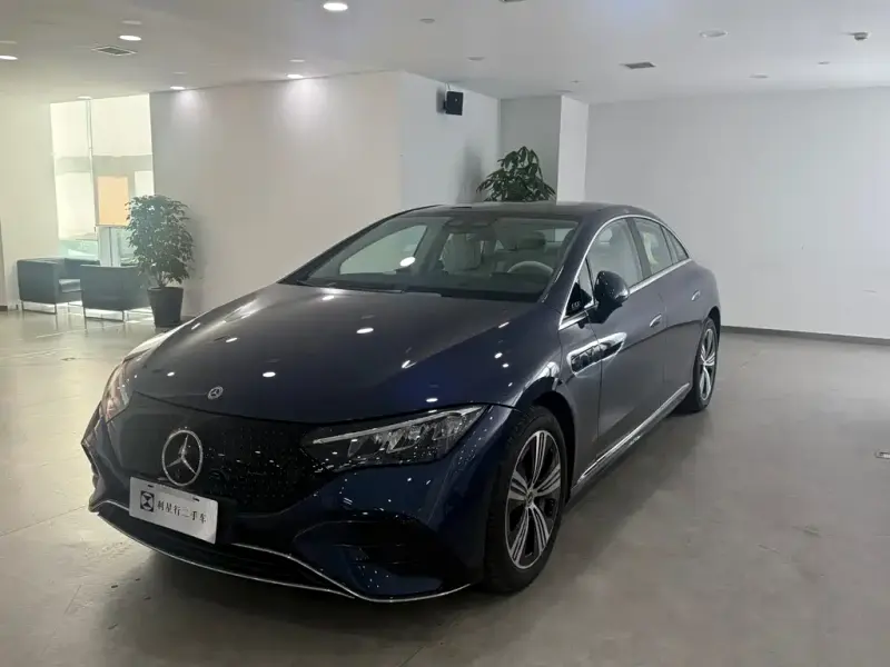Mercedes-Benz EQE, 2025