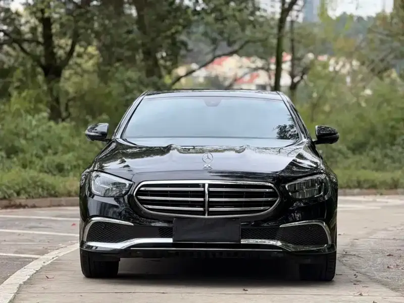 Mercedes-Benz E-Class, 2022