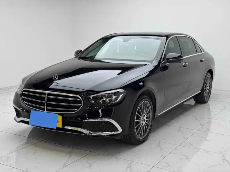 Mercedes-Benz E-Class, 2022