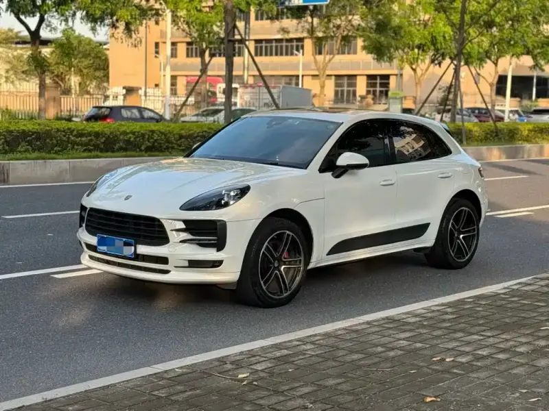 Porsche Macan, 2021