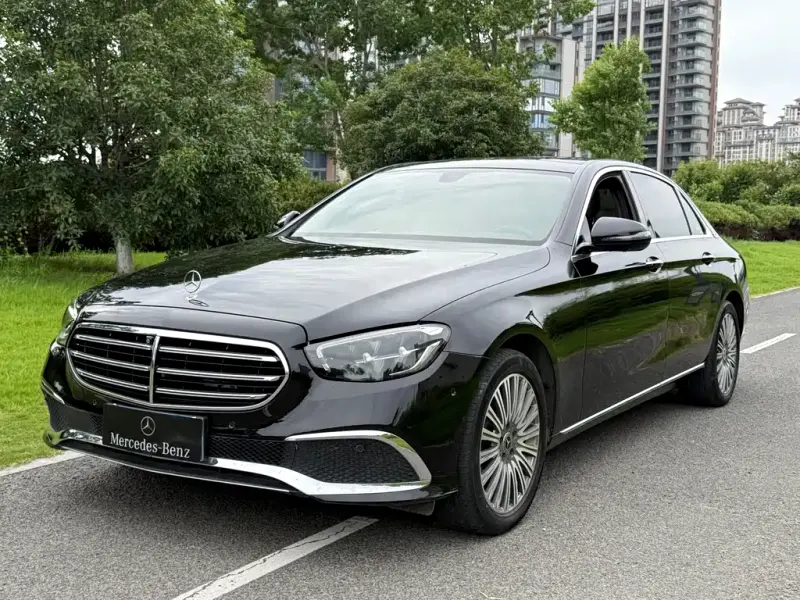 Mercedes-Benz E-Class, 2023