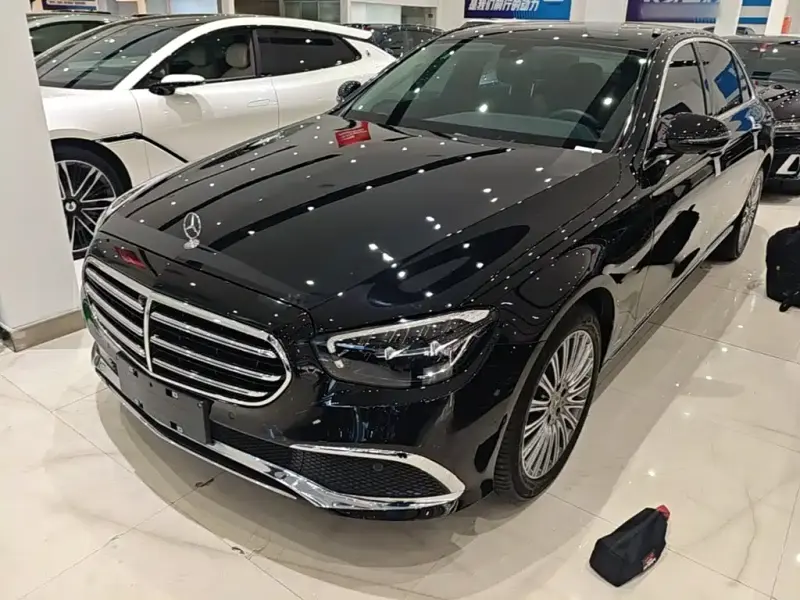Mercedes-Benz E-Class, 2023