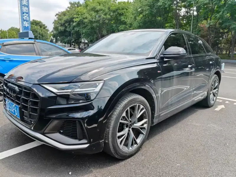 Audi Q8, 2021