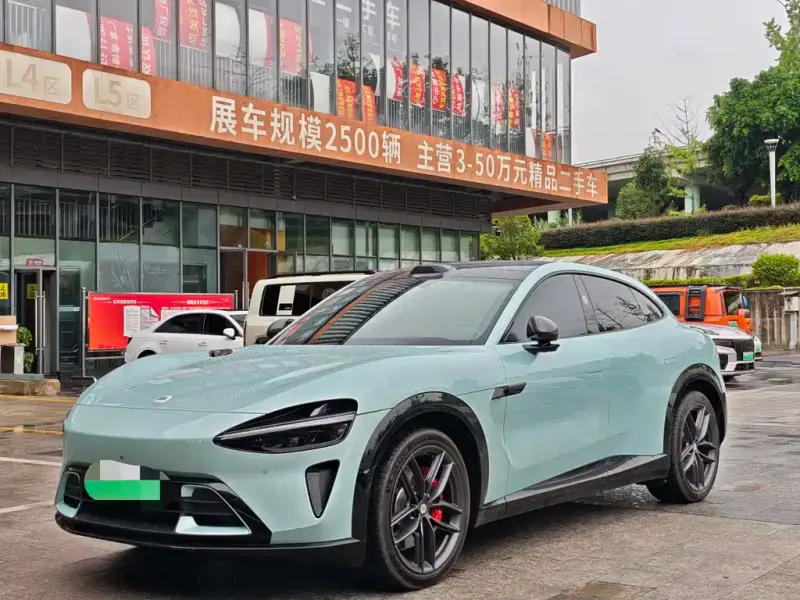 Xiaomi YU7, 2025