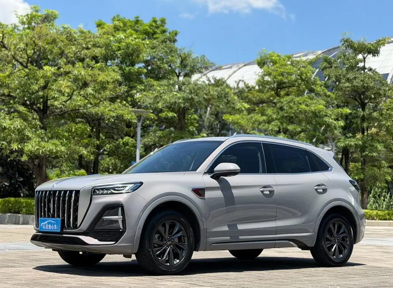 Hongqi HS5, 2023