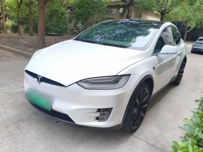 Tesla Model X, 2020