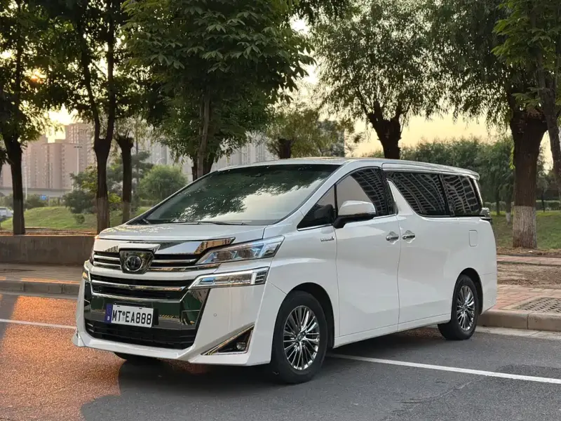 Toyota Vellfire, 2020