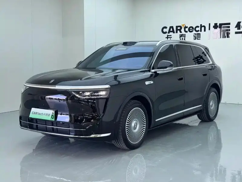 AITO M8, 2025