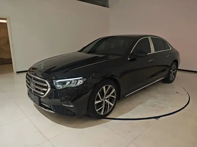 Mercedes-Benz E-Class, 2025