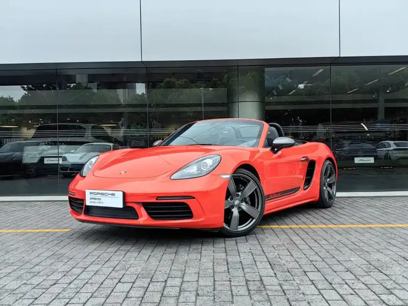 Porsche 718, 2022