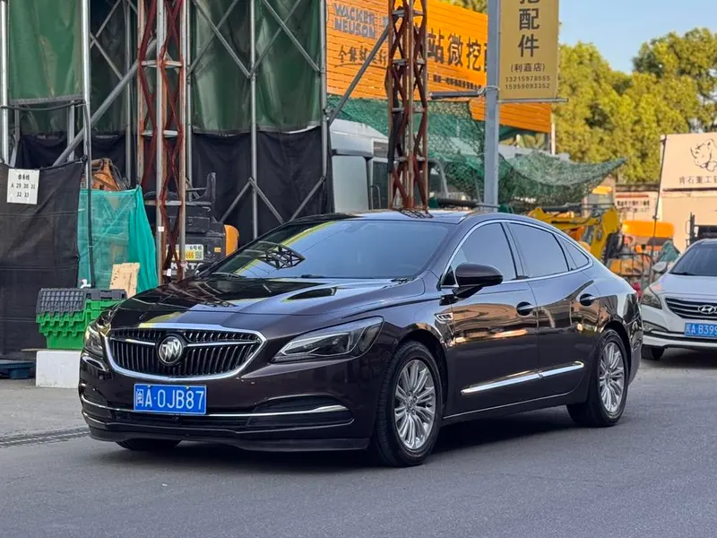Buick LaCrosse, 2016