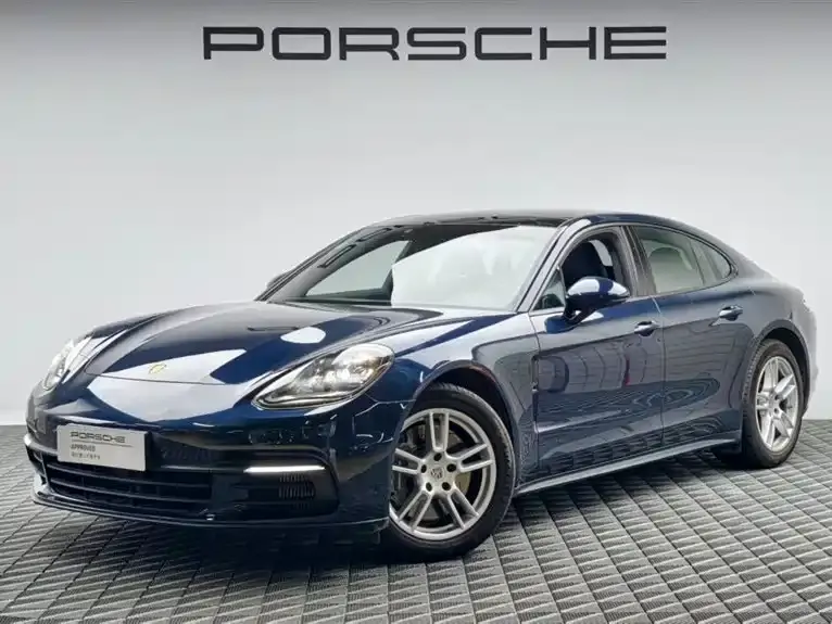 Porsche Panamera, 2019
