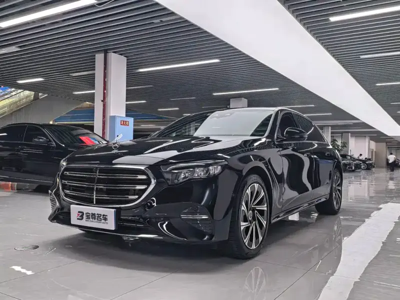 Mercedes-Benz E-Class, 2025