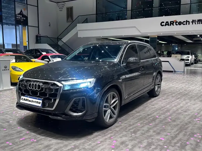 Audi Q7, 2024