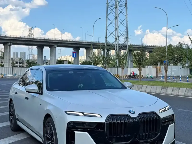 BMW 7 Series, 2023
